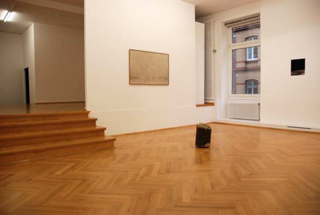 AT - Installation, Skulptur, Fotografie, Video