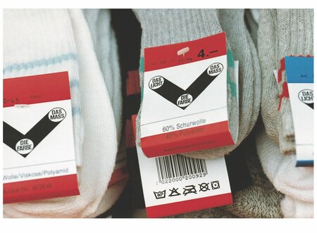 Das Flügelkreuz – A man is his job, Verkaufsstand