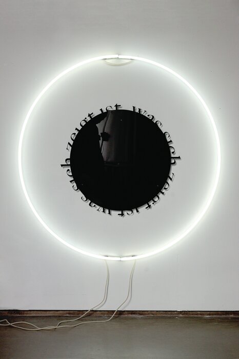 was sich zeigt ist was sich zeigt