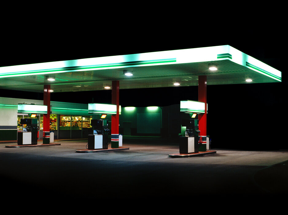 Petrol Stations - green / white