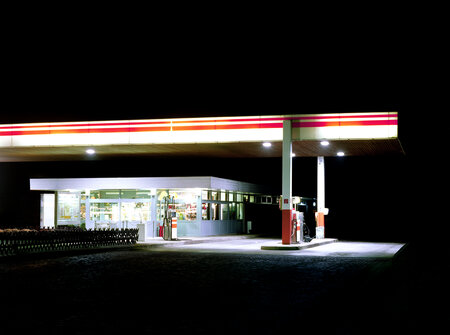 Tankstelle - rot / gelb