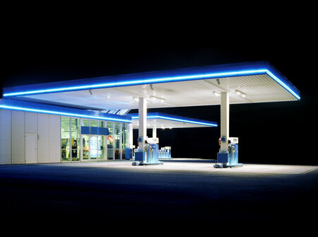 Tankstelle - weiss / blau