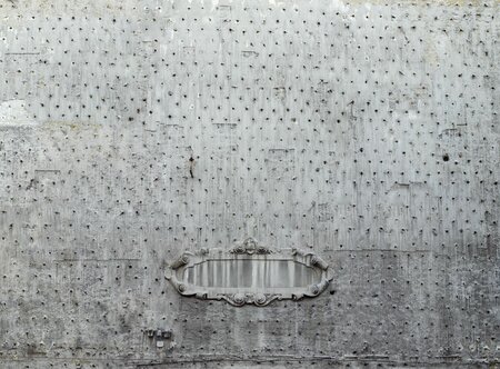 Triste, dura, severa