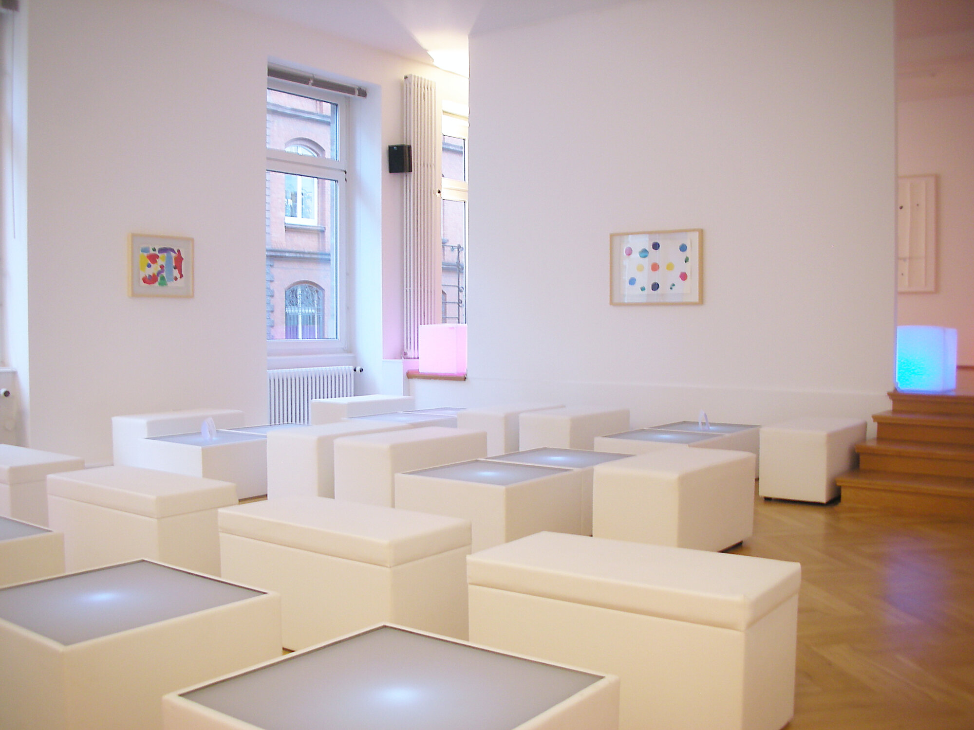 Lounge für eine Firmenfeier in der Galerie Bernhard Knaus Fine Art, Frankfurt