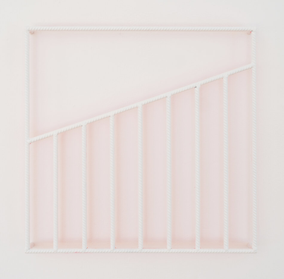 Empty Grid 38