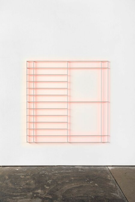 Empty Grid 33