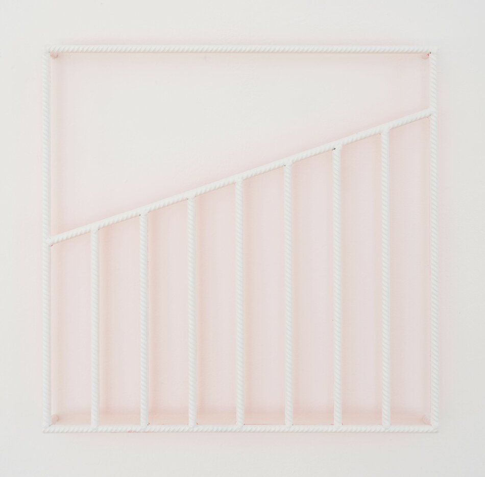 Empty Grid 38