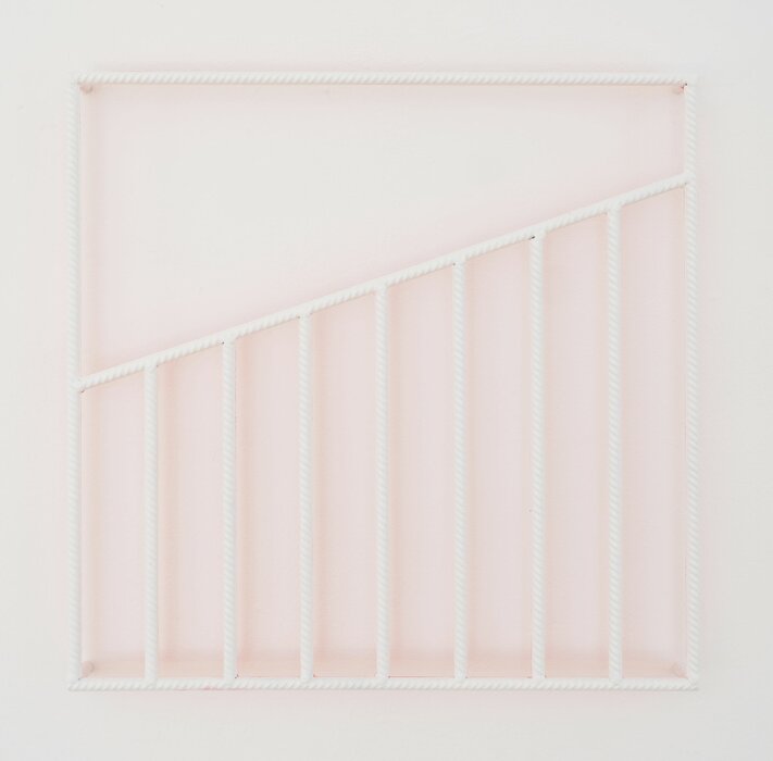Empty Grid 38